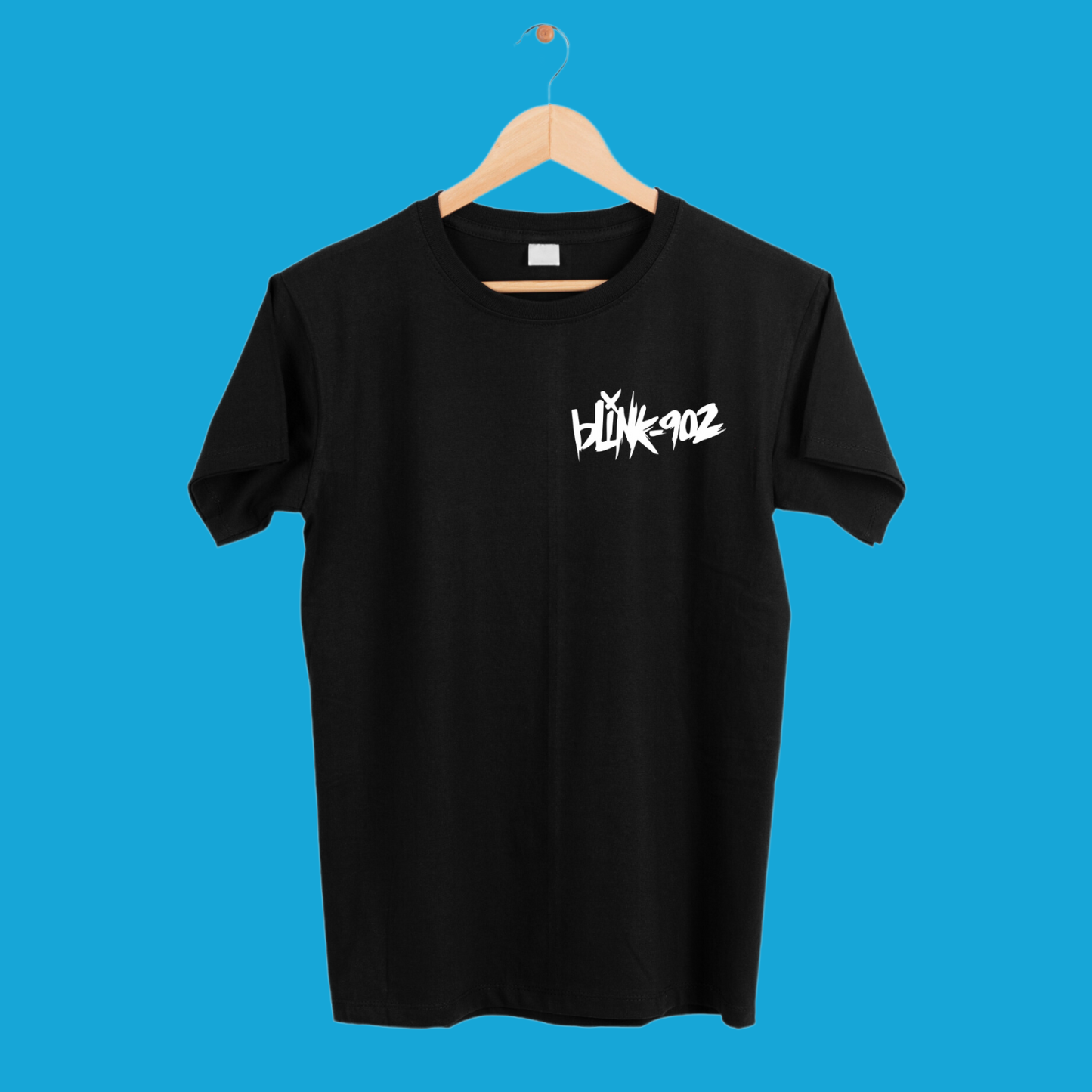 CLASSIC T-SHIRT